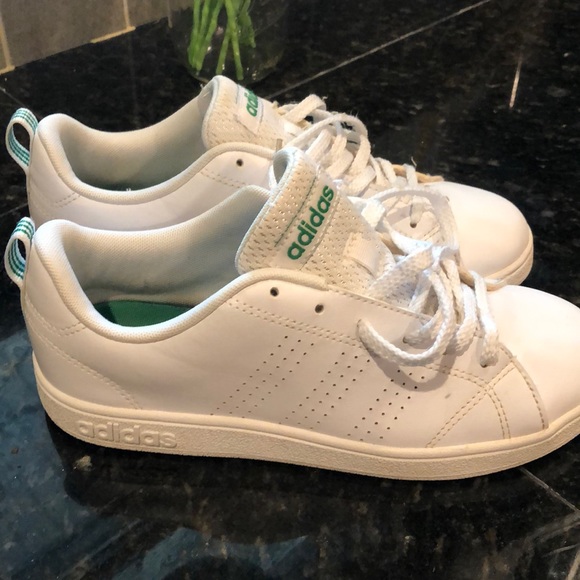 Adidas - Picture 2 of 5